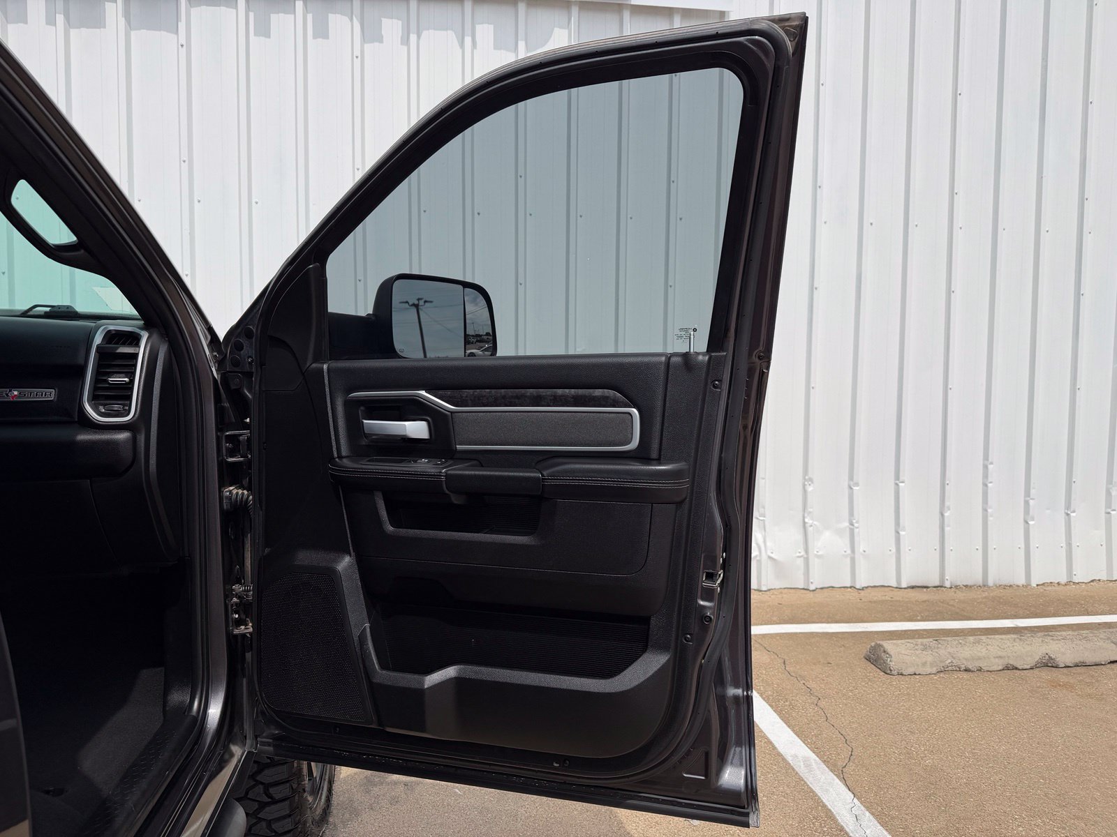 Used 2022 RAM 2500 Lone Star w/ Night Edition AWD/4WD image 36