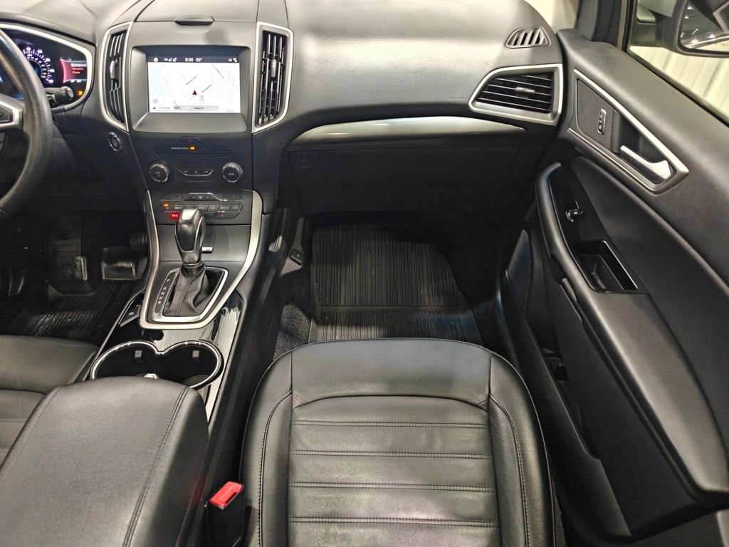 Used 2018 Ford Edge SEL w/ Equipment Group 201A image 28