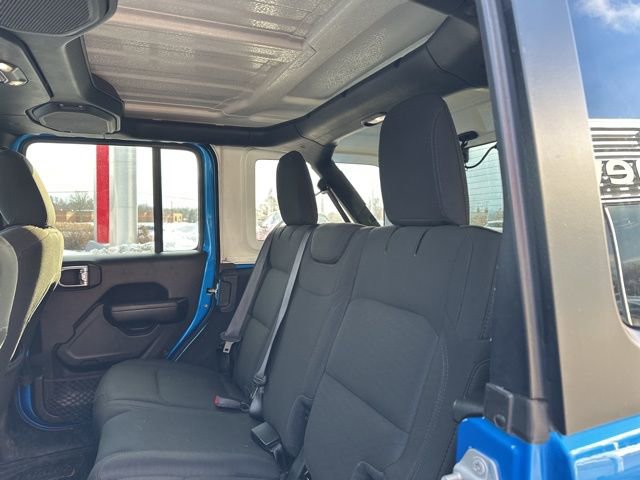 Used 2023 Jeep Wrangler Willys image 7