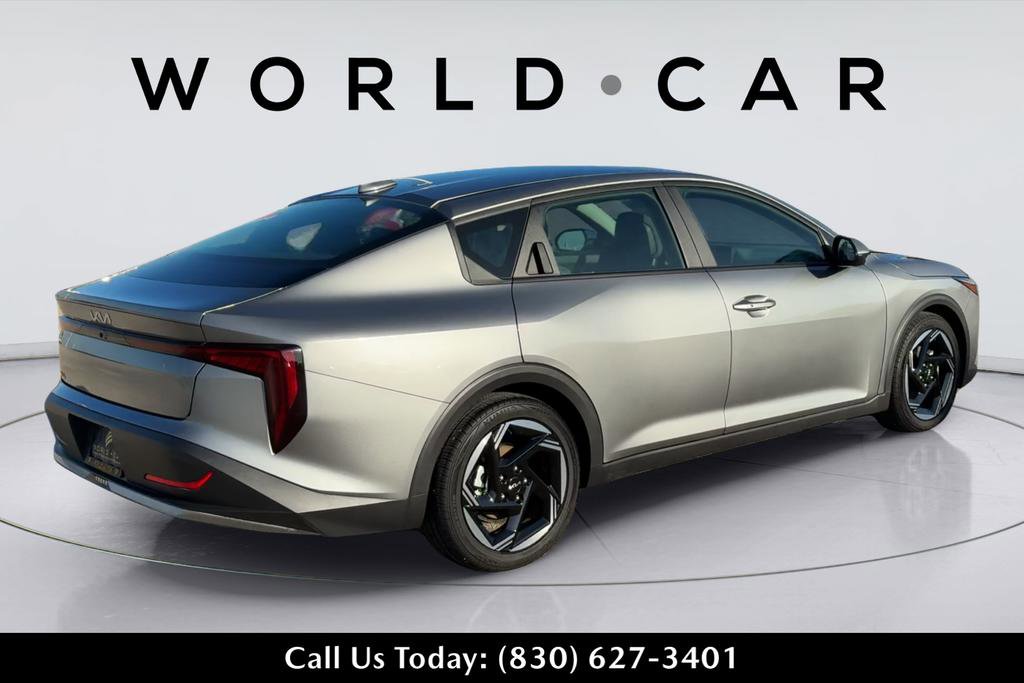 Certified 2025 Kia K4 EX FWD image 15