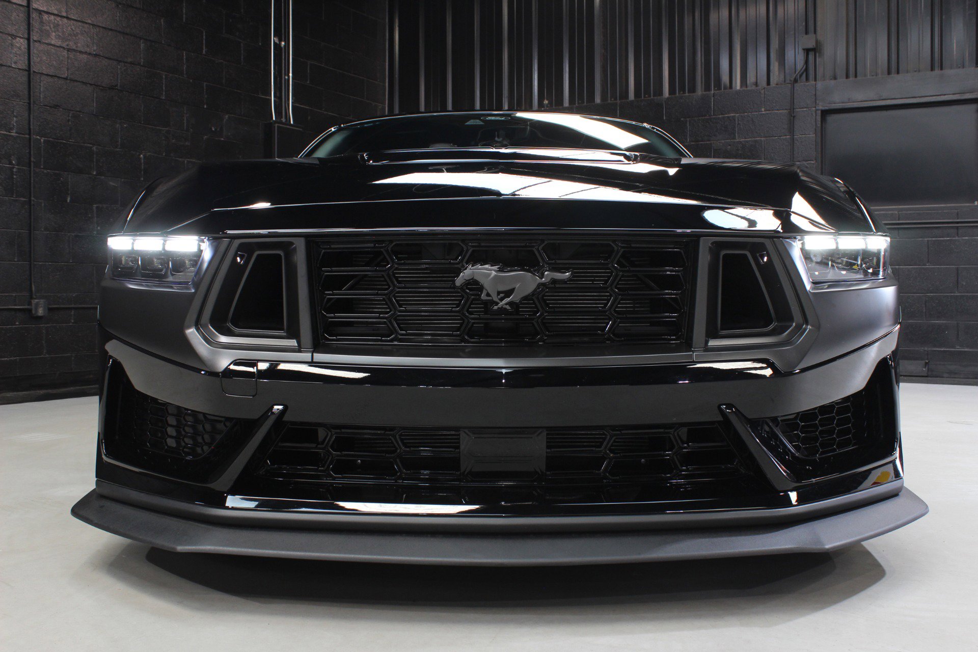 Used 2024 Ford Mustang Dark Horse w/ Dark Horse Handlin Package image 7