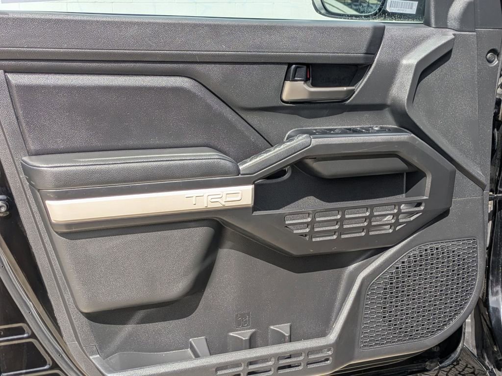 Used 2024 Toyota Tacoma TRD Off-Road image 11