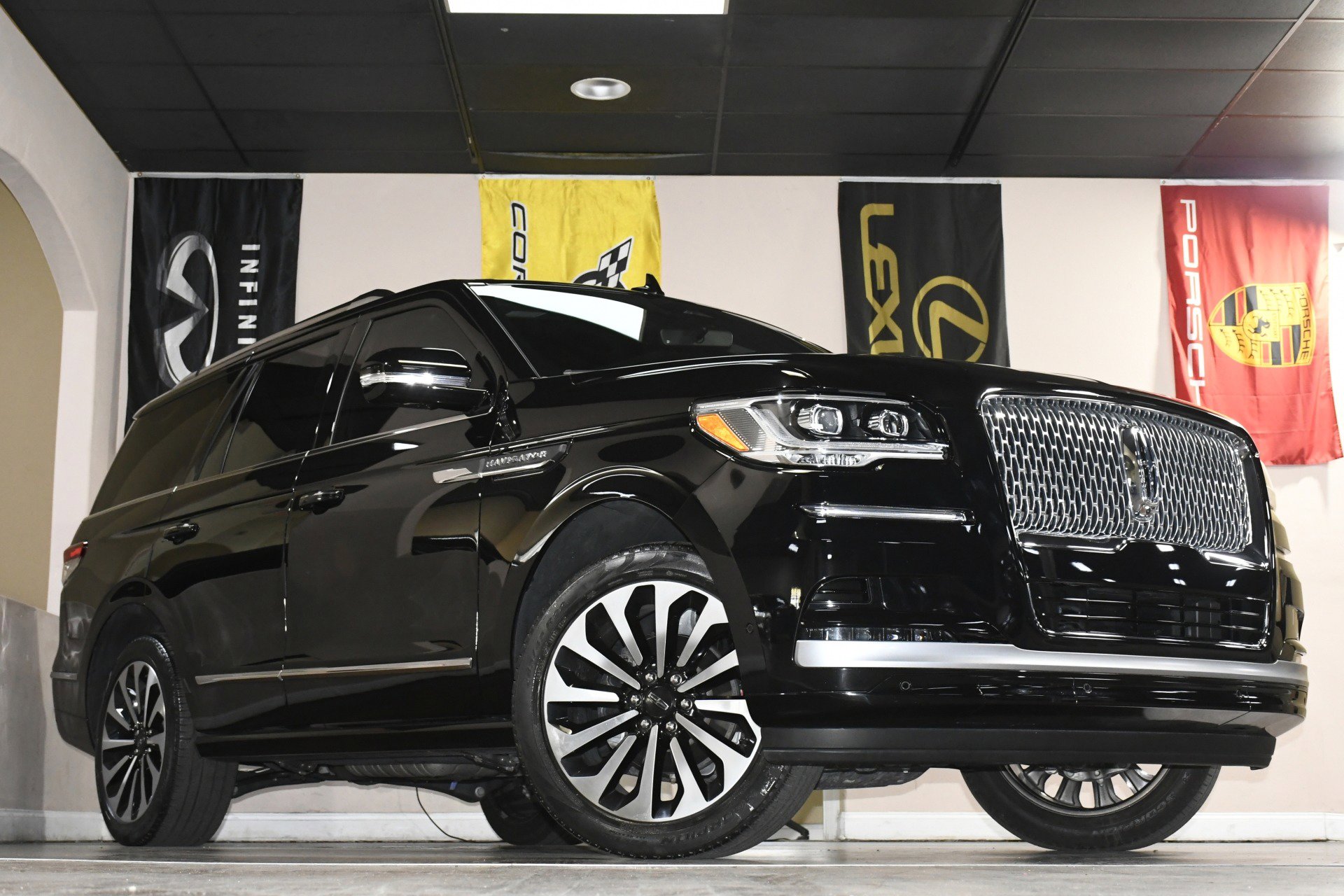 Used 2023 Lincoln Navigator Reserve image 83