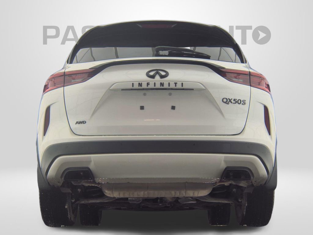 Used 2025 INFINITI QX50 Sport image 7