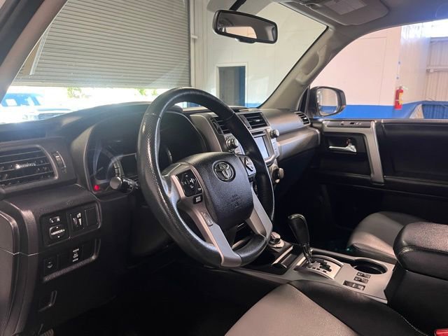 Used 2018 Toyota 4Runner SR5 Premium AWD/4WD image 22