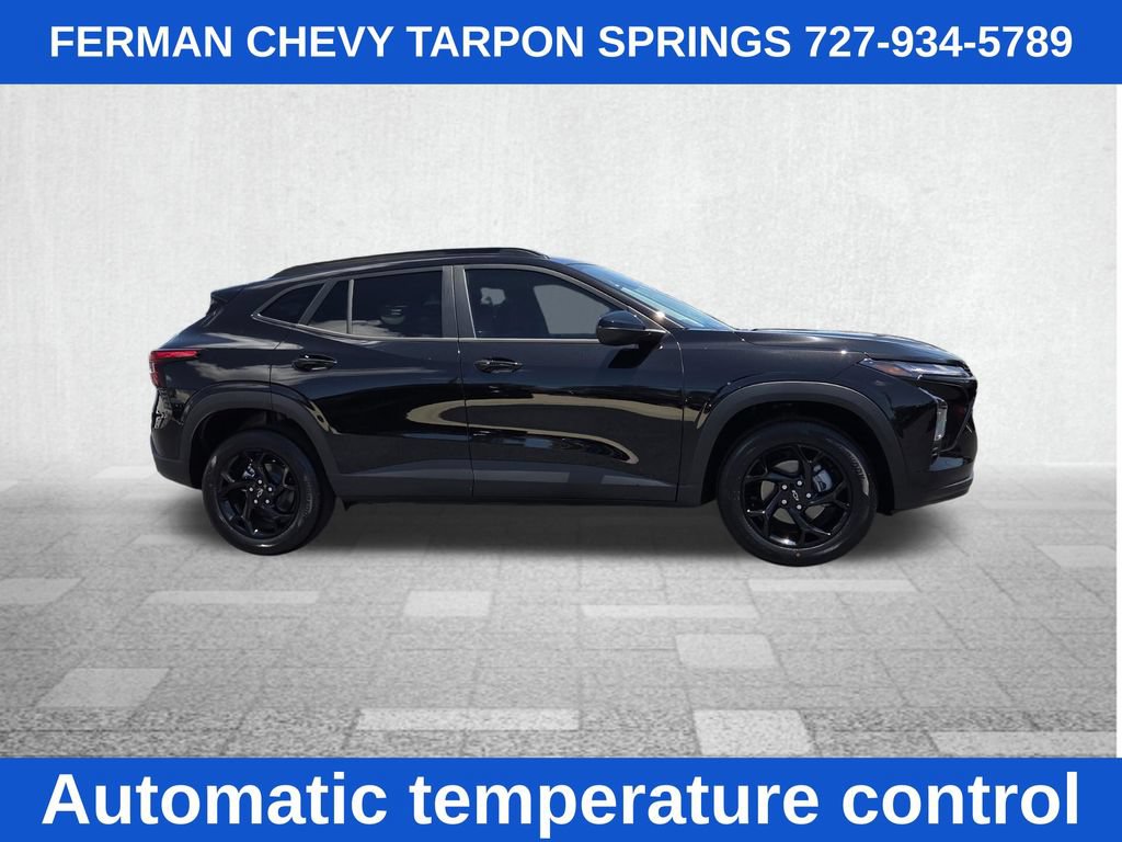 New 2026 Chevrolet Trax LT w/ Driver Confidence Package FWD image 12