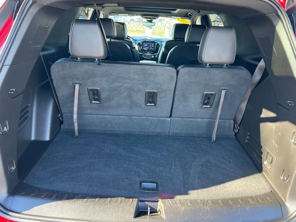Used 2023 Chevrolet Traverse Premier image 24