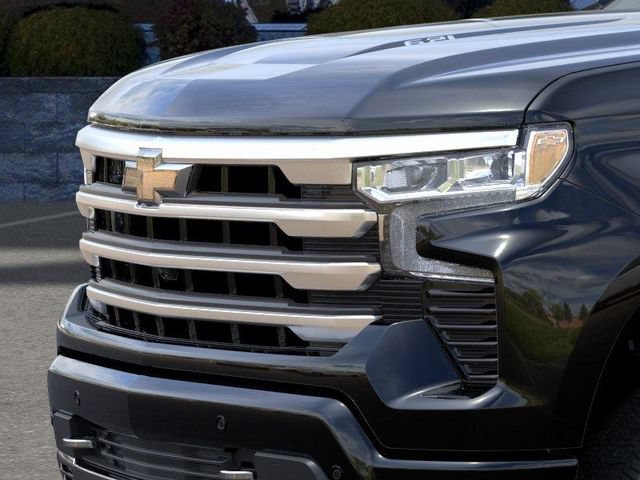 New 2026 Chevrolet Silverado 1500 High Country w/ High Country Premium Package AWD/4WD image 13