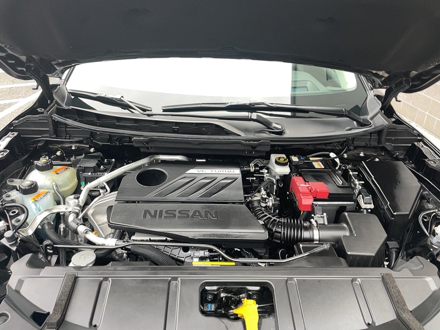 Used 2025 Nissan Rogue SL w/ Tech Package AWD/4WD image 27