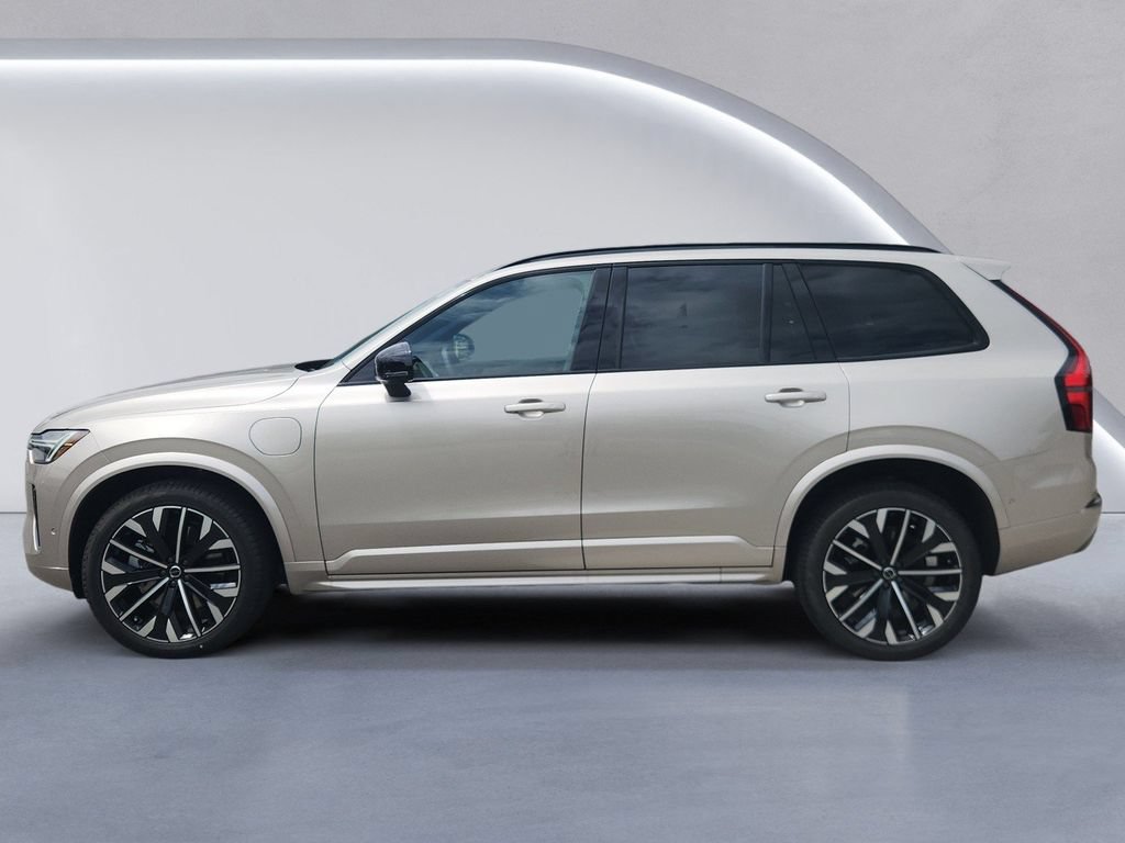 New 2026 Volvo XC90 T8 Ultra w/ Lounge Package AWD/4WD image 6