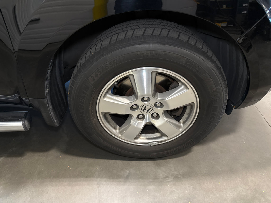 Used 2011 Honda Pilot EX-L image 18