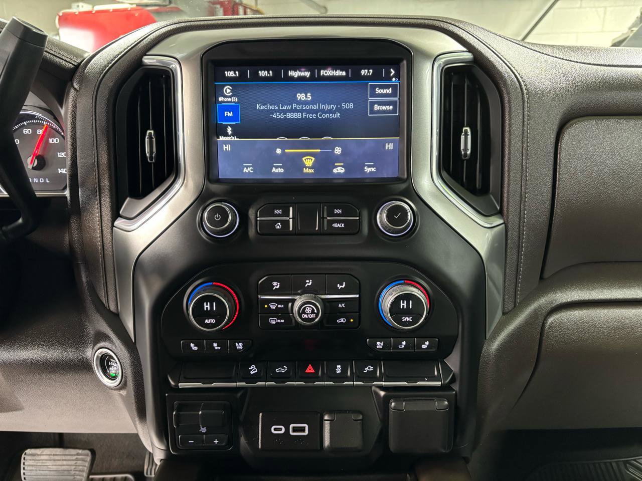 Used 2023 Chevrolet Silverado 3500 LTZ w/ LTZ Convenience Package image 30