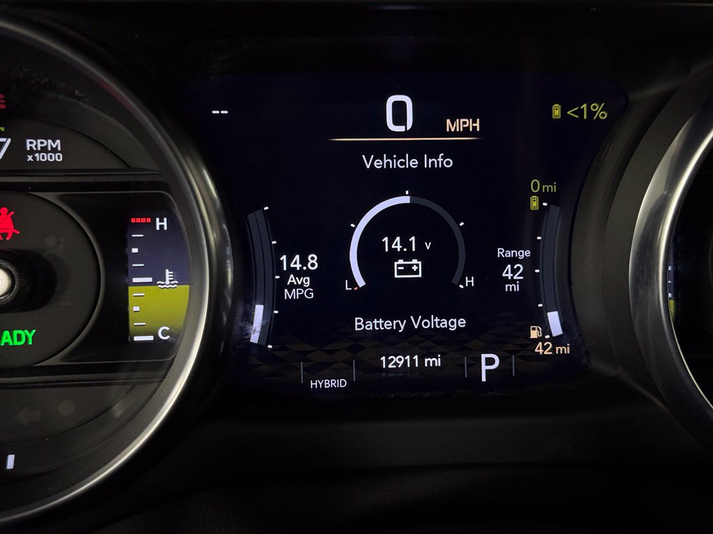 Used 2023 Jeep Wrangler Unlimited AWD/4WD image 18