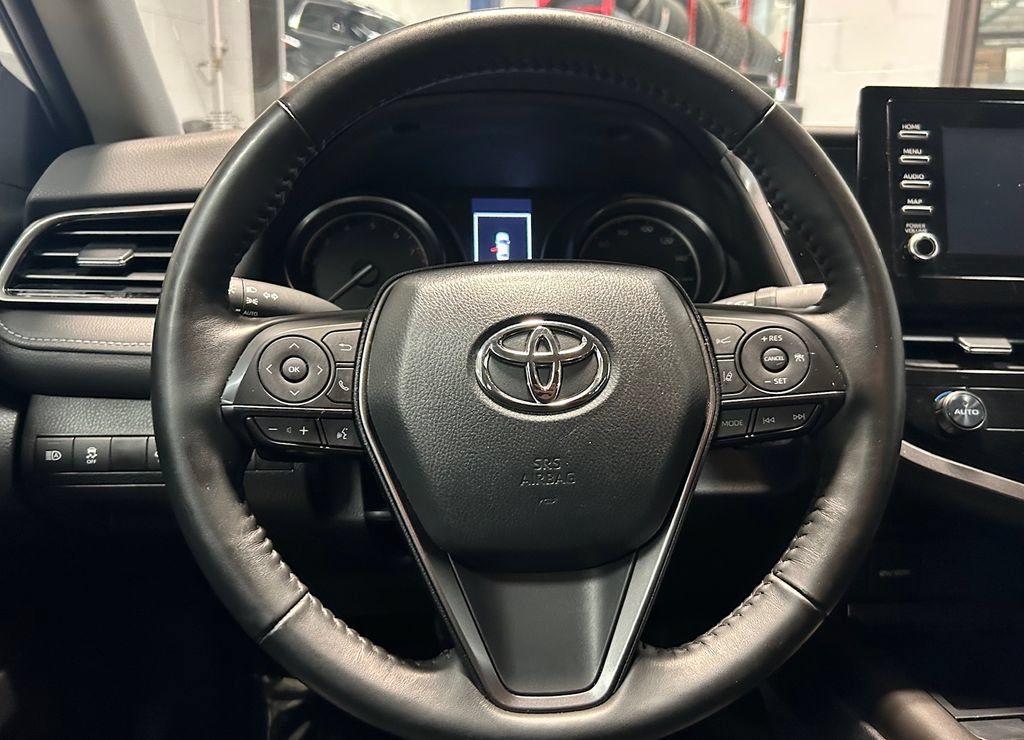 Used 2024 Toyota Camry SE FWD image 16