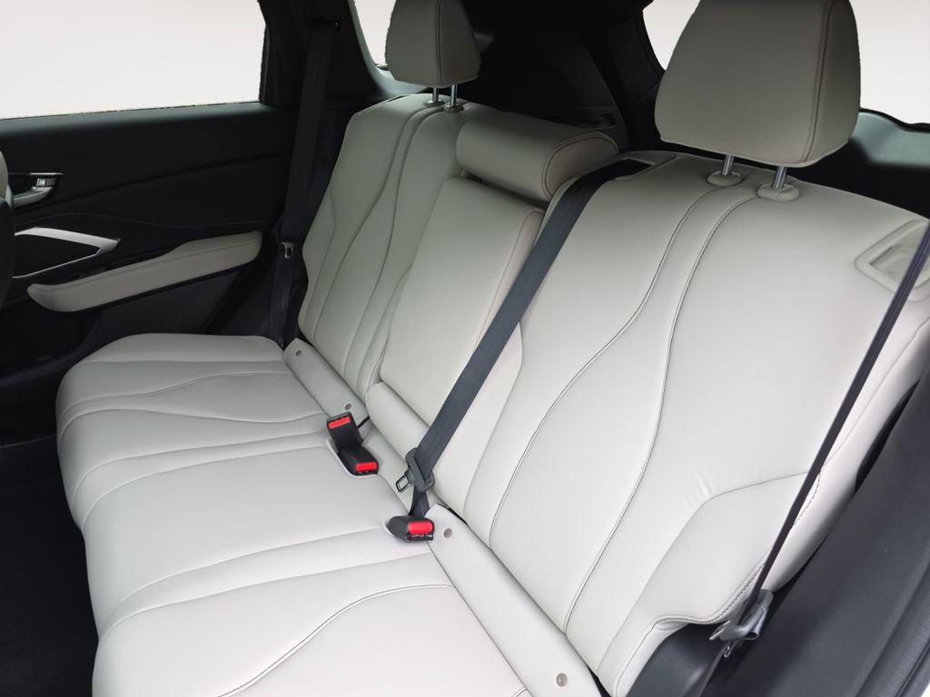 New 2026 Acura RDX SH-AWD image 13
