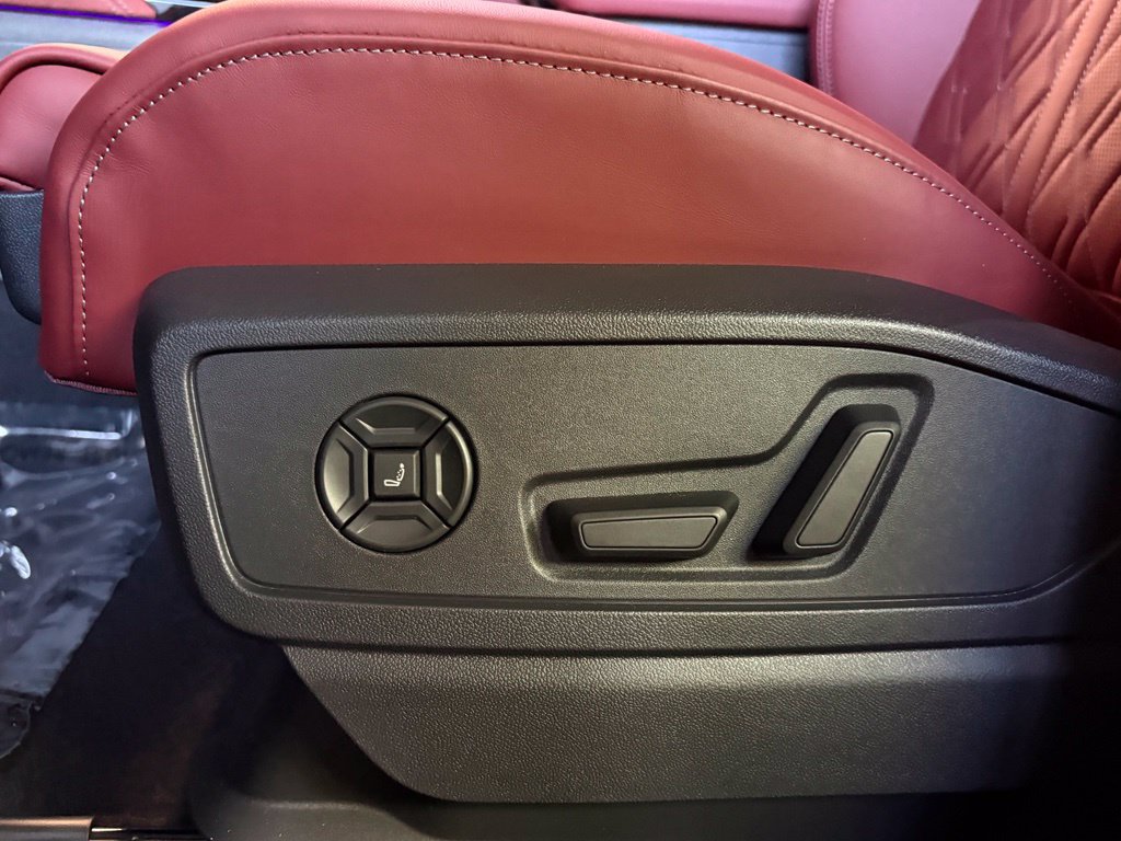 New 2026 Audi SQ5 Prestige AWD/4WD image 24