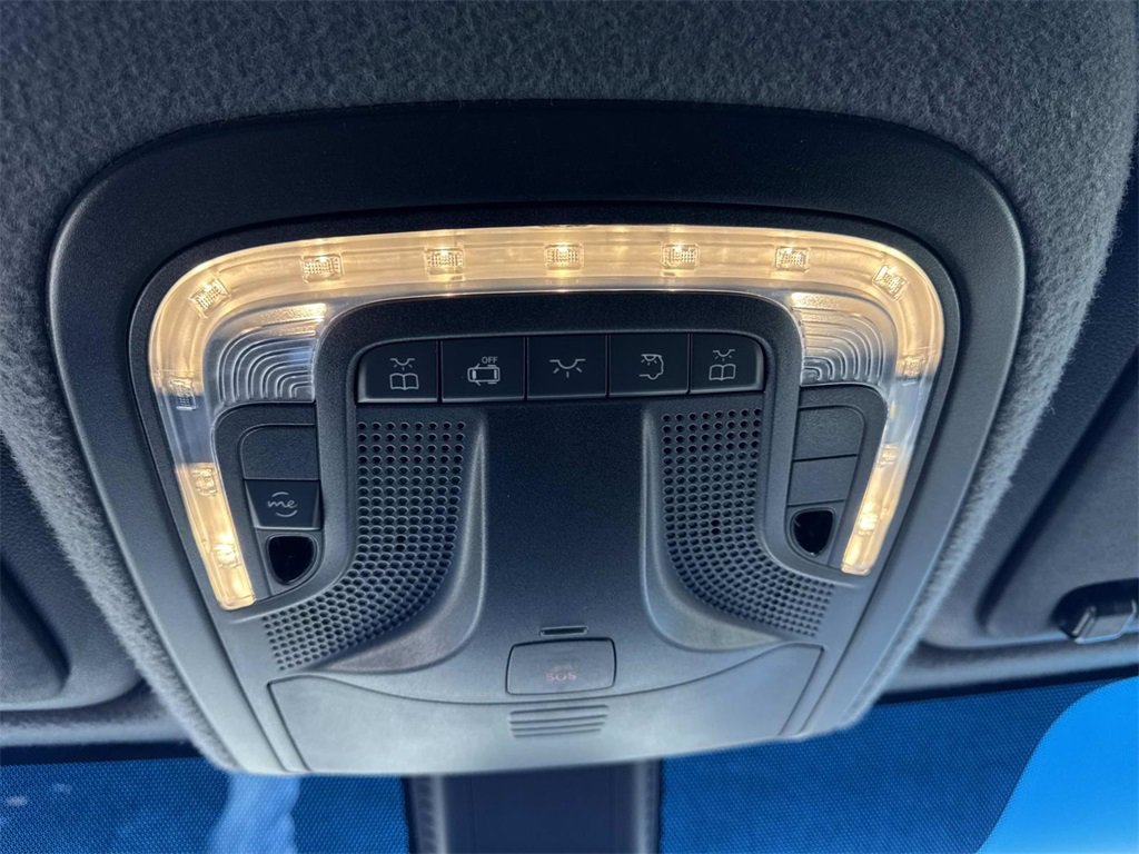 New 2026 Mercedes-Benz Sprinter 144 Cargo image 21