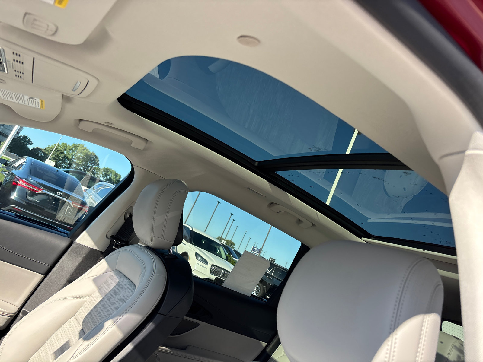 New 2026 Lincoln Nautilus Reserve w/ Jet Appearance Package AWD/4WD image 25