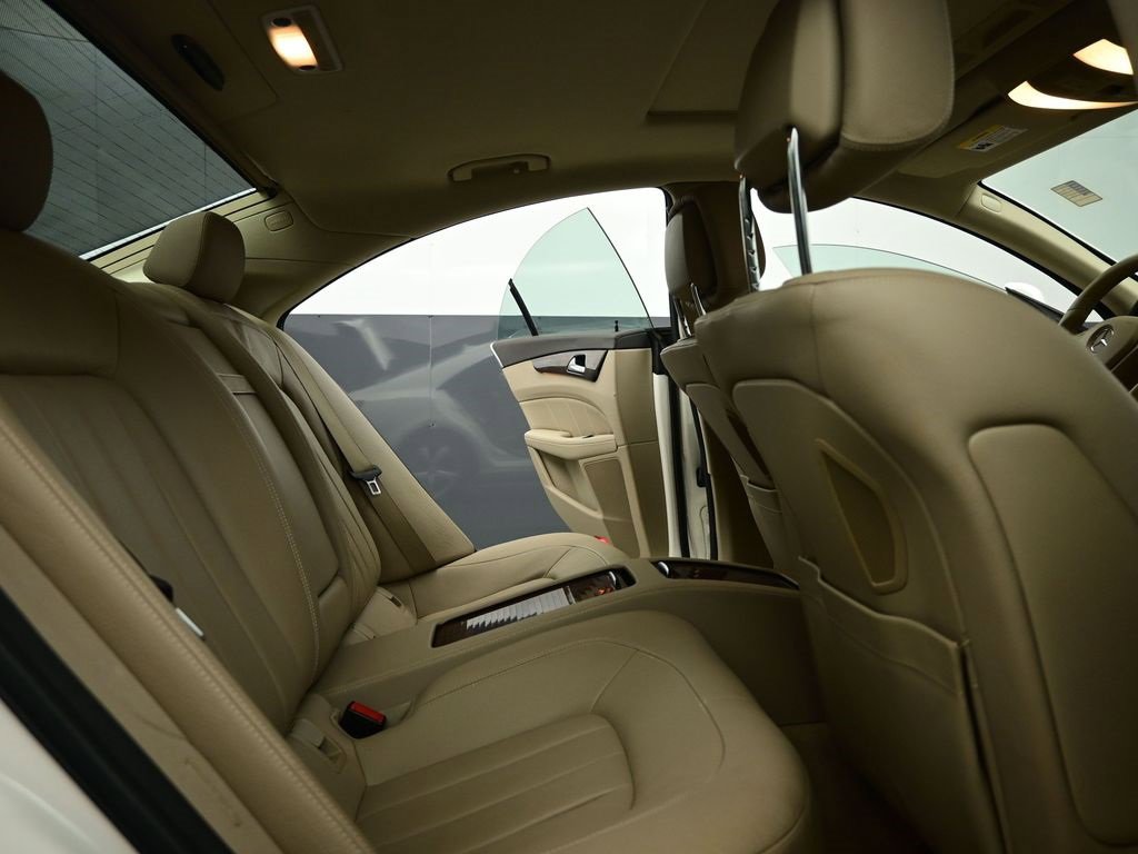 Used 2013 Mercedes-Benz CLS 550 4MATIC image 23