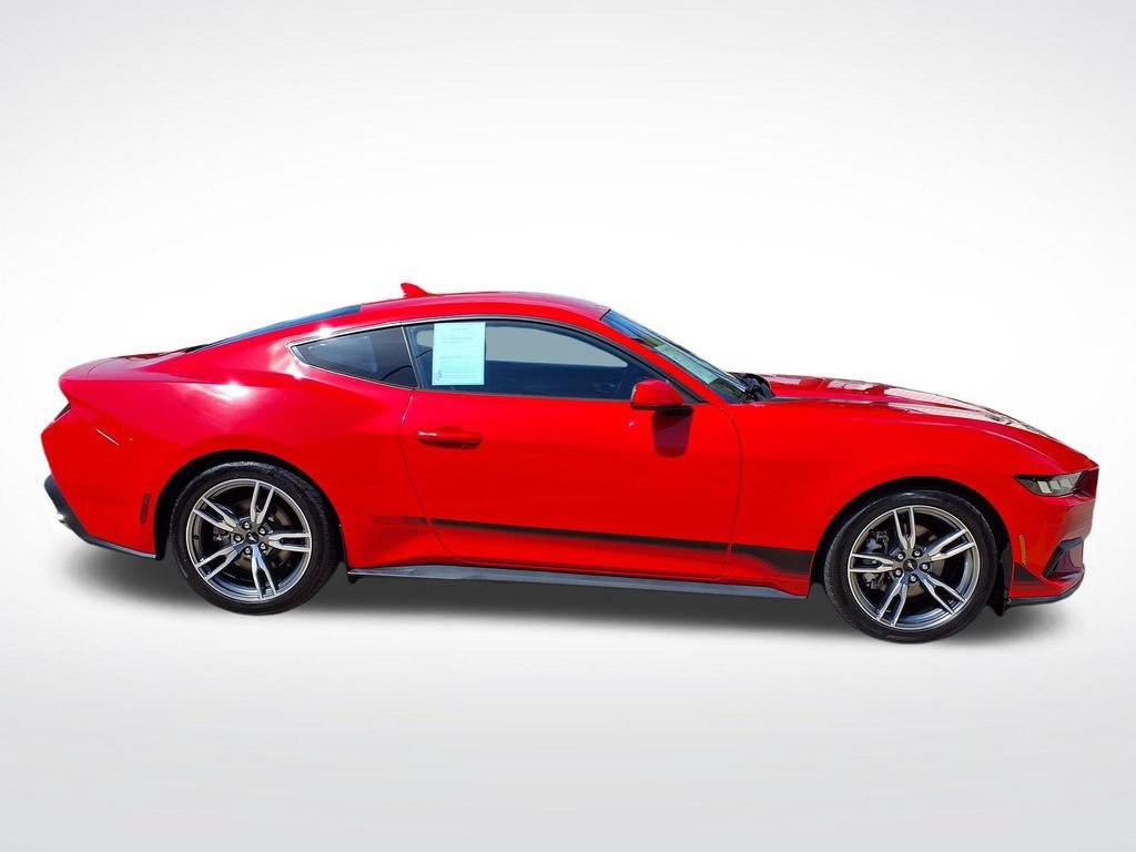 Used 2024 Ford Mustang Coupe RWD image 5