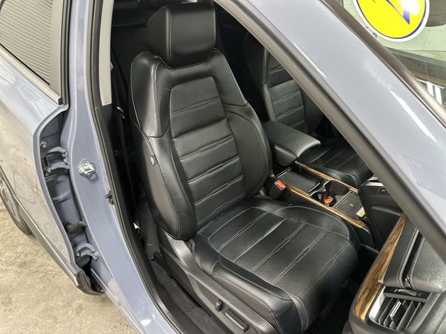 Used 2022 Honda CR-V Touring image 27