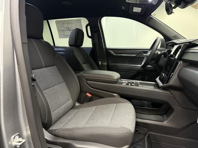 New 2026 GMC Acadia Elevation w/ LPO, Floor Liner Package AWD/4WD image 15