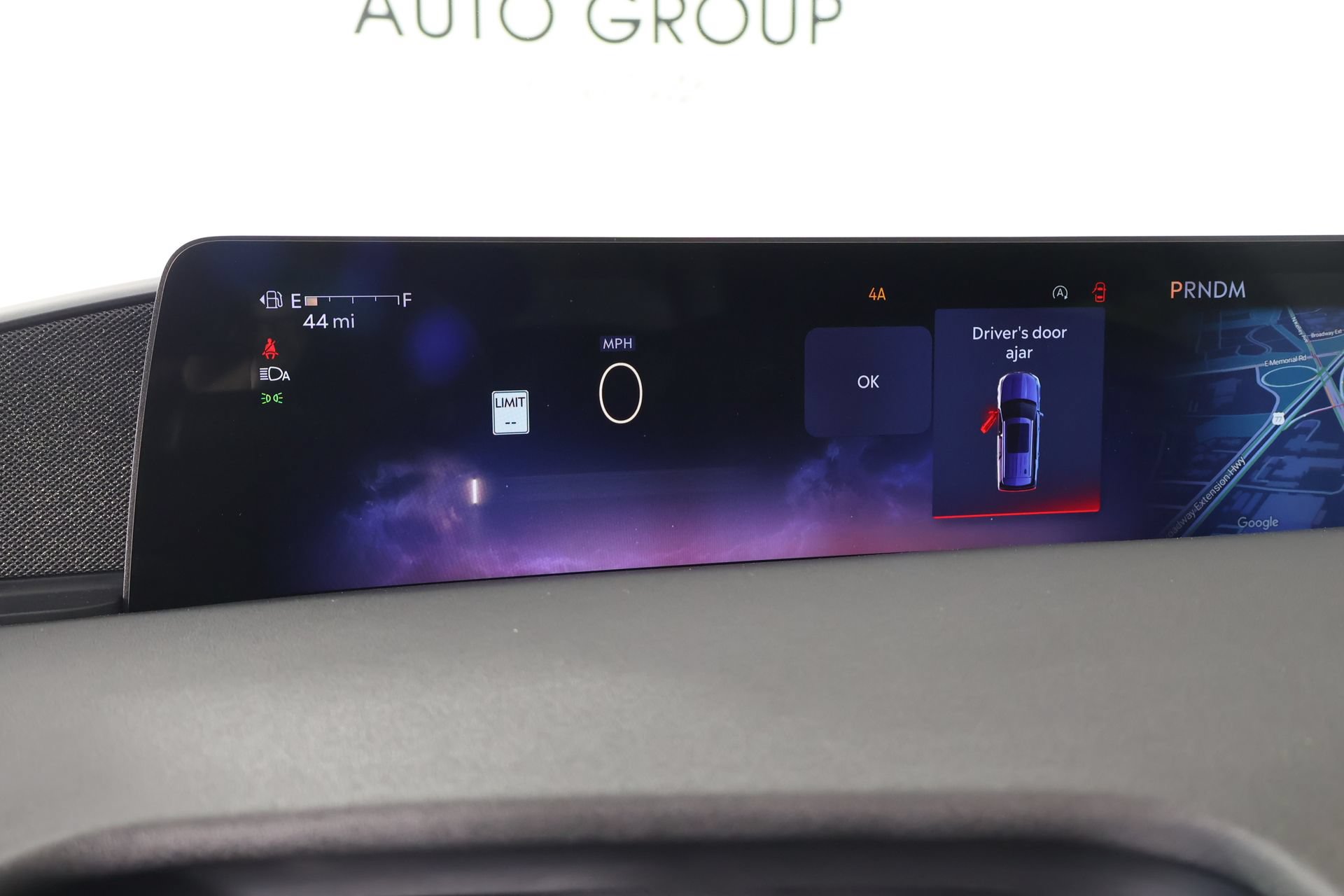 New 2025 Lincoln Navigator Reserve AWD/4WD image 4