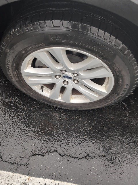 Used 2018 Ford Explorer XLT w/ Equipment Group 201A image 8