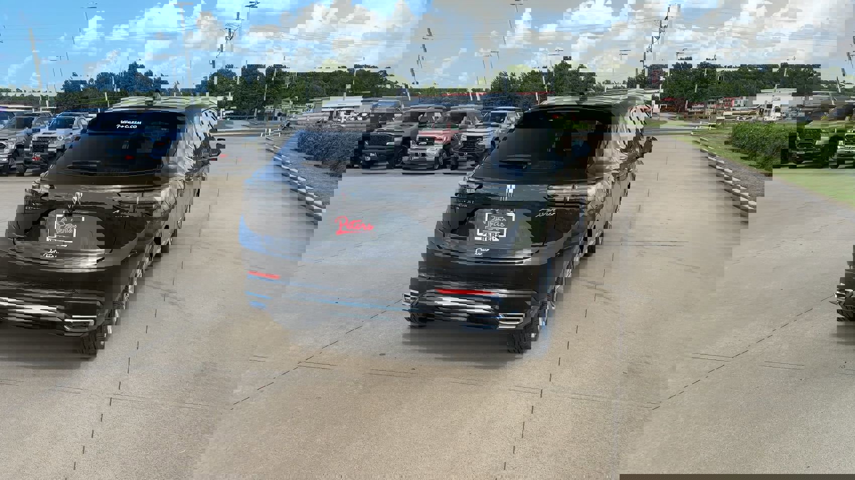 New 2025 Buick Envision Avenir image 7