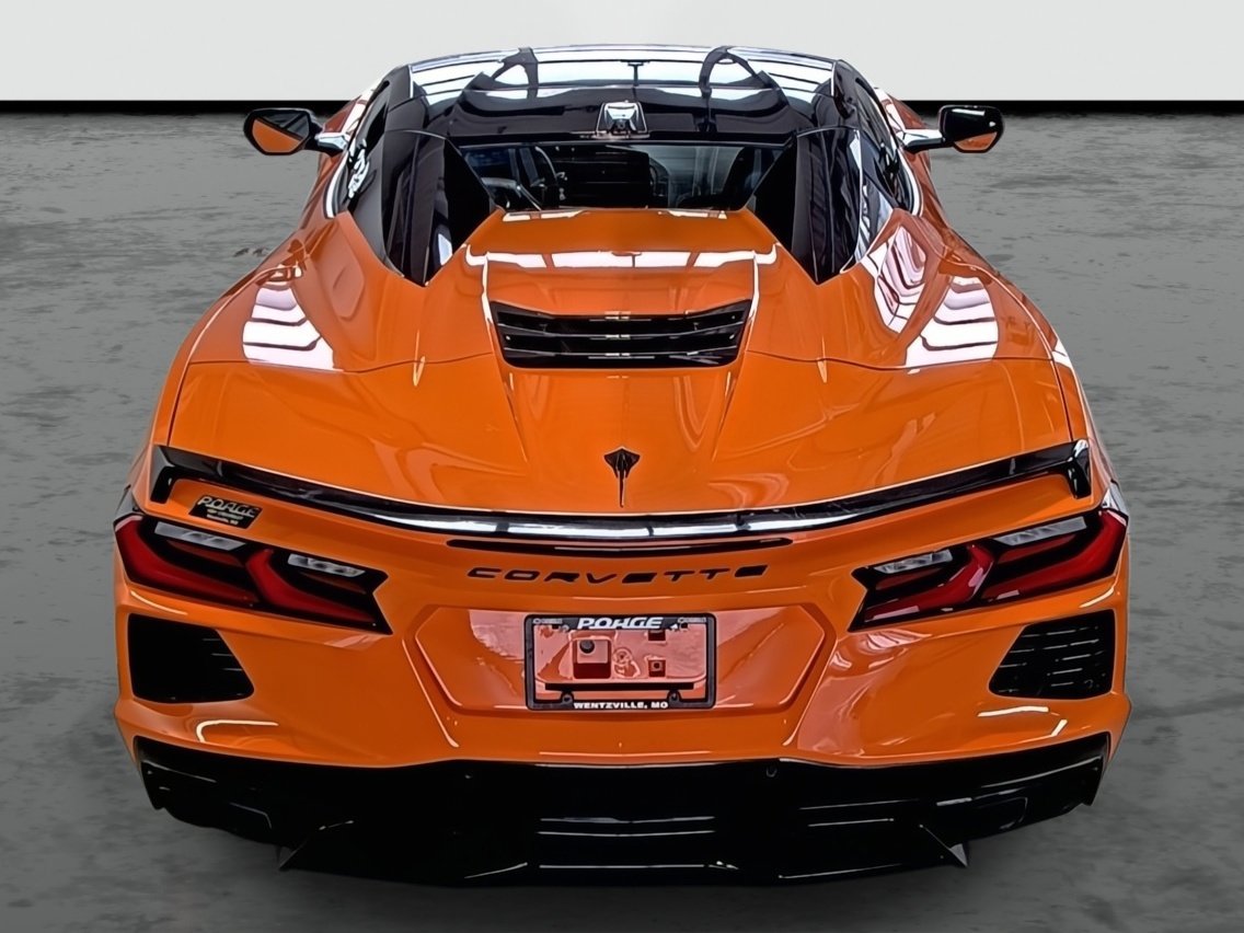 Used 2024 Chevrolet Corvette Stingray Preferred Conv w/ Battery Protection Package image 3