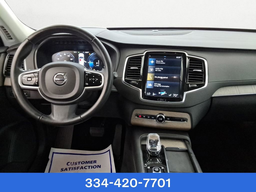 Used 2022 Volvo XC90 T8 Inscription image 9
