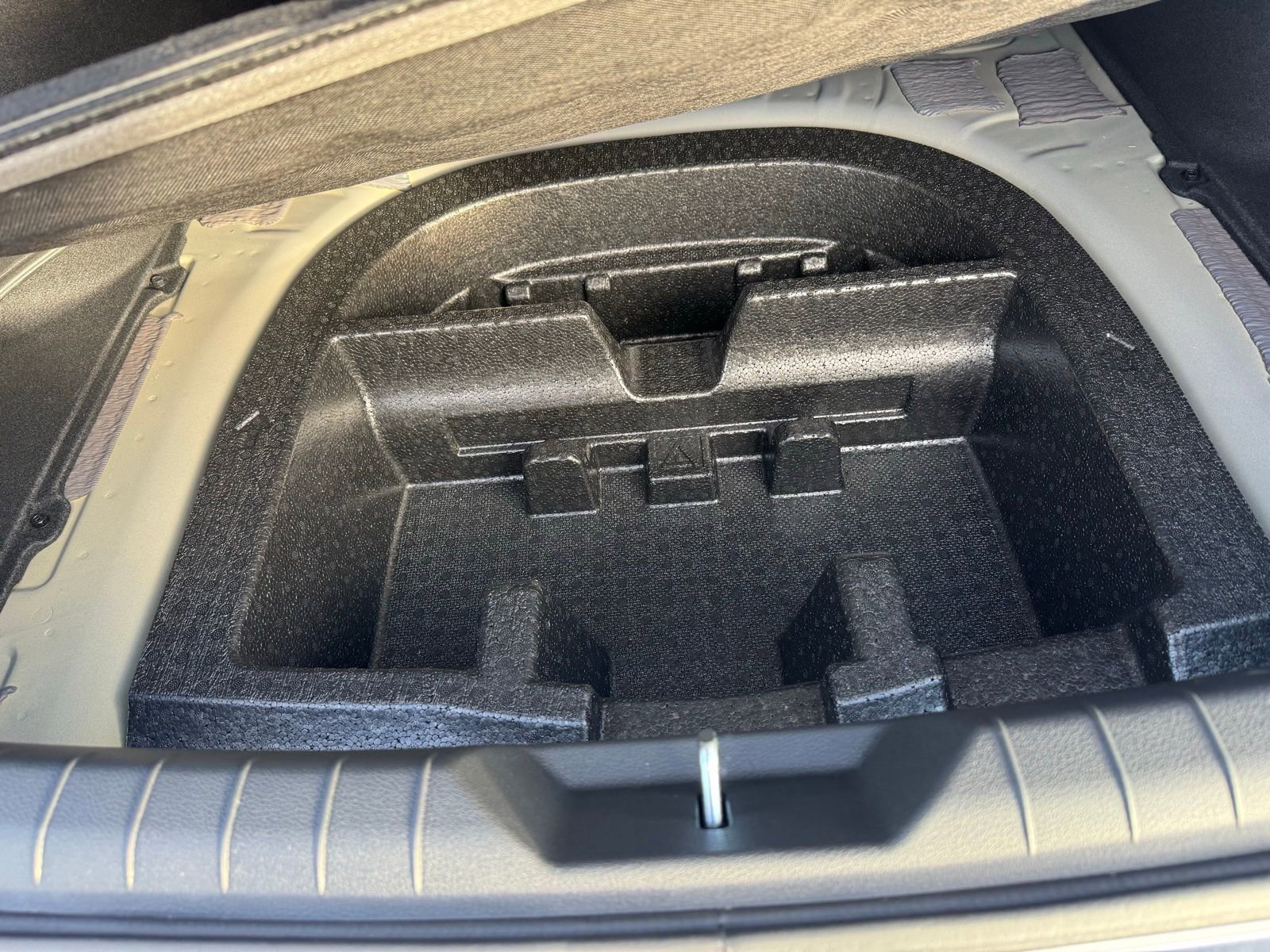 New 2025 Hyundai Sonata Limited image 29