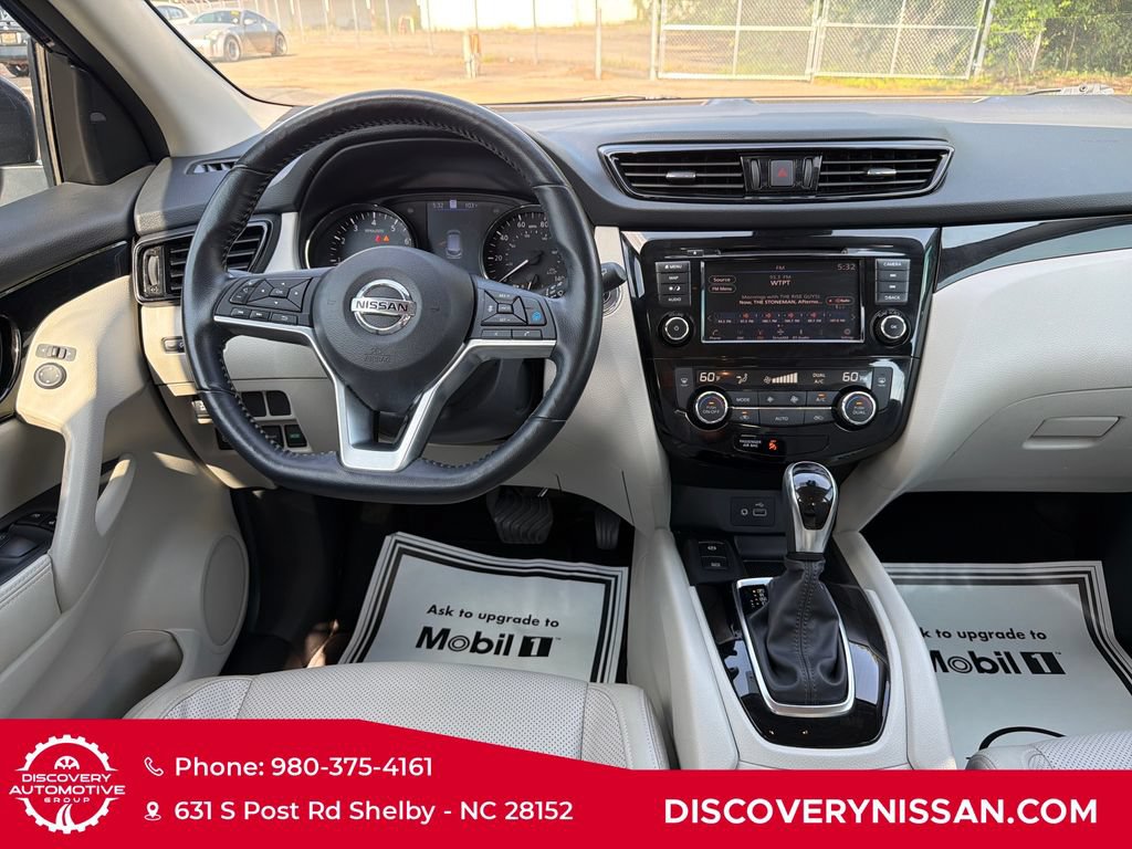 Certified 2022 Nissan Rogue Sport SL AWD/4WD image 34