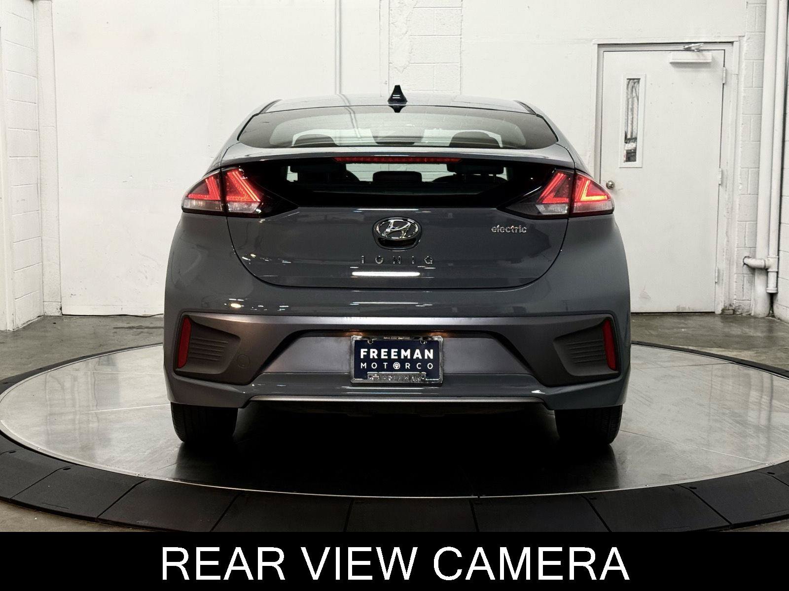 Used 2020 Hyundai Ioniq Limited FWD image 7
