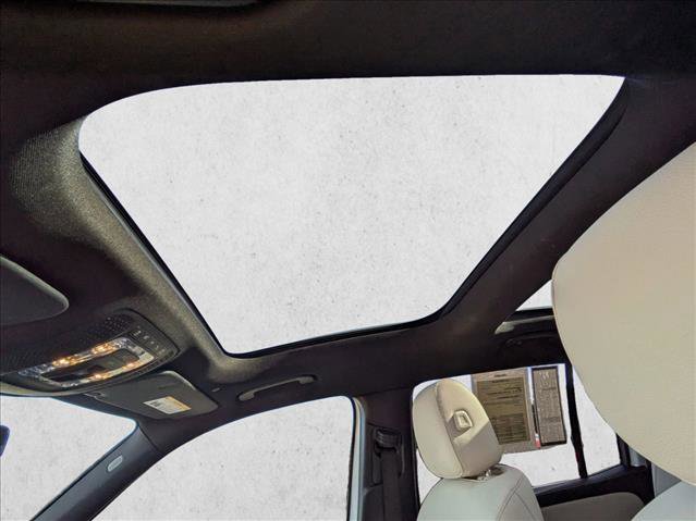 Used 2023 Mercedes-Benz GLB 250 image 16