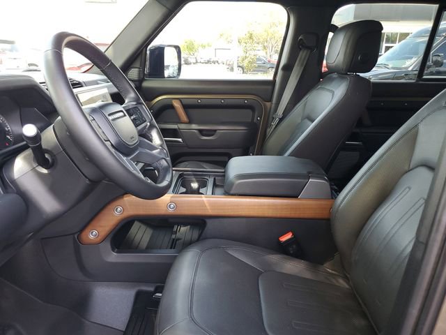 Used 2023 Land Rover Defender 110 X image 18