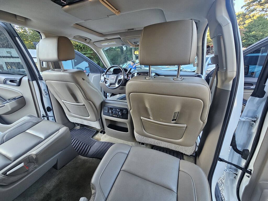 Used 2016 GMC Yukon SLT w/ Open Road Package AWD/4WD image 21