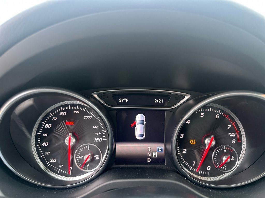 Used 2018 Mercedes-Benz CLA 250 4MATIC image 33