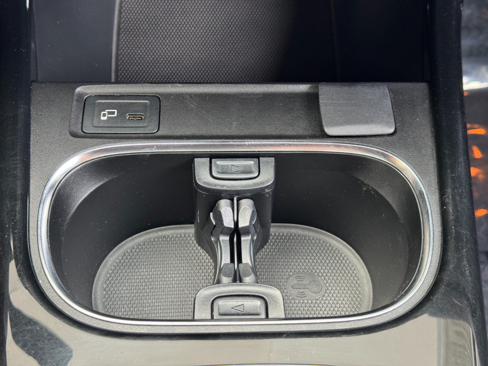 Used 2020 Mercedes-Benz A 220 image 30