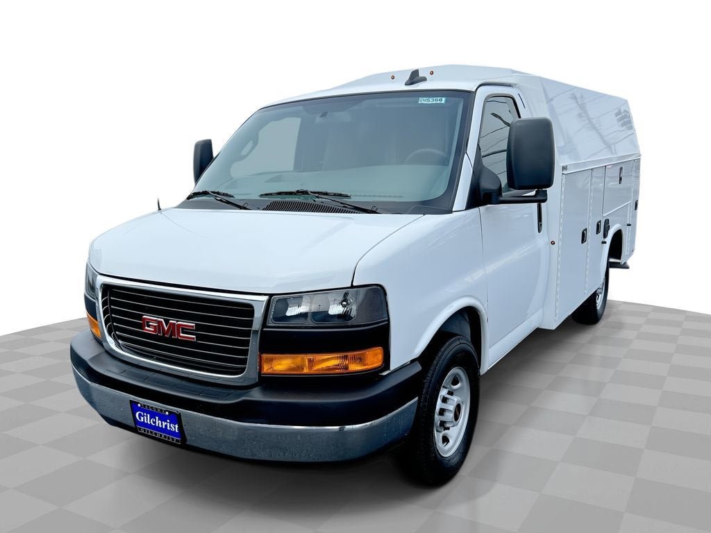 New 2025 GMC Savana 3500 w/ Power Convenience Package RWD image 2