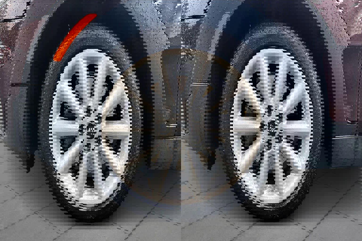 Used 2019 MINI Cooper Clubman S image 10