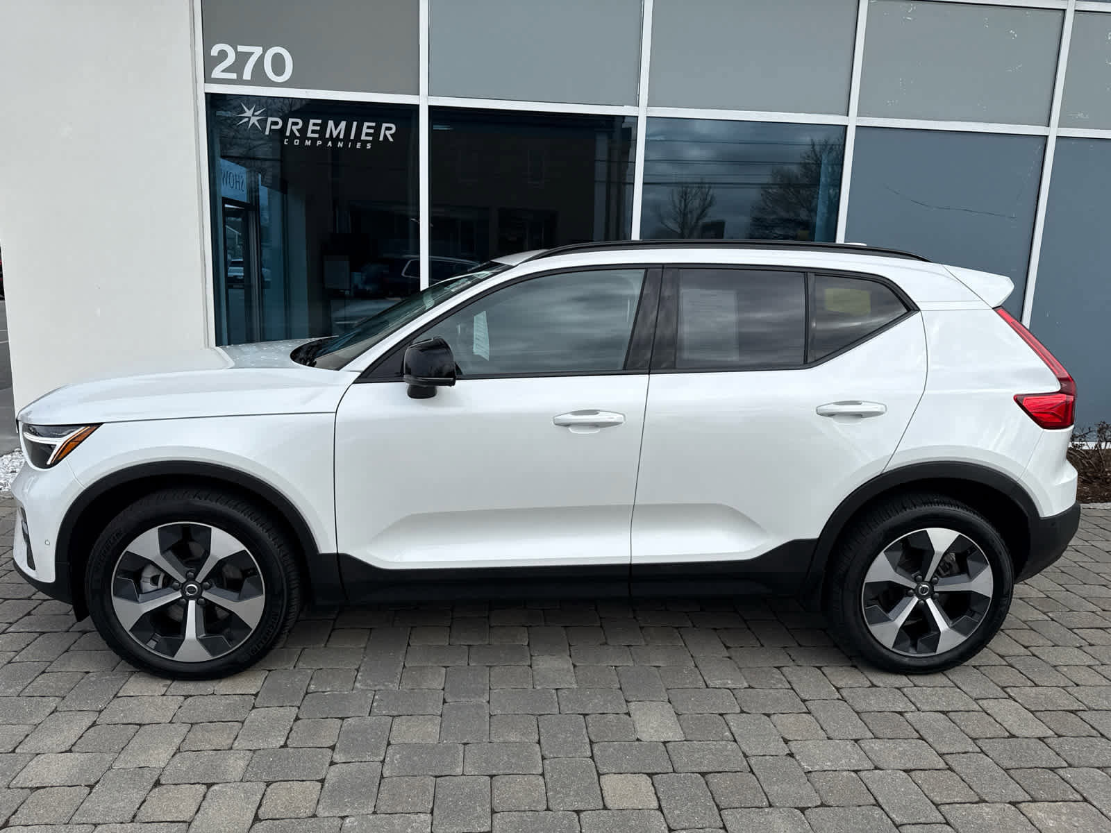 Used 2026 Volvo XC40 B5 Plus w/ Protection Package Premier image 13