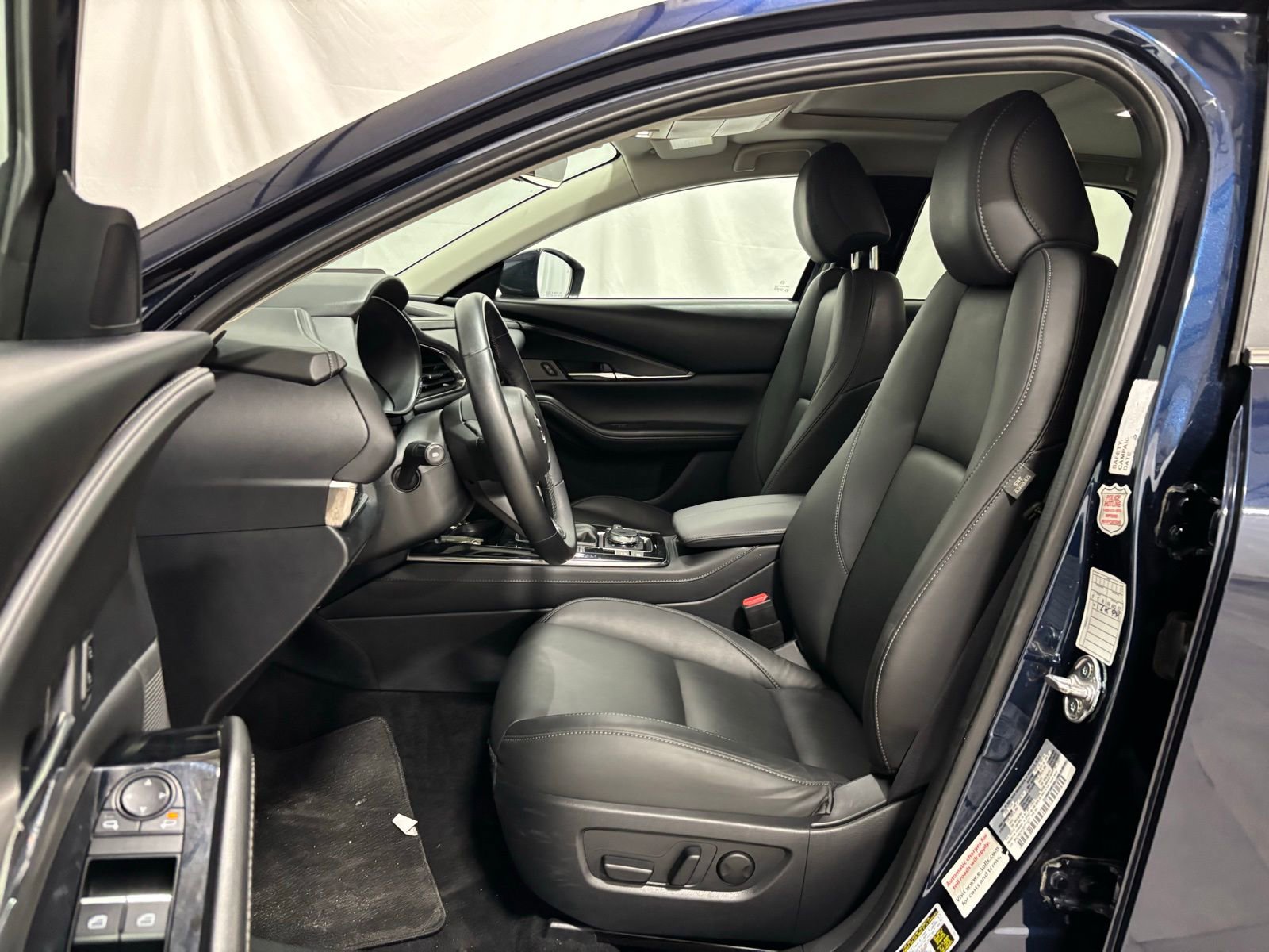 Certified 2025 MAZDA CX-30 AWD 2.5 S w/ Preferred Package image 12