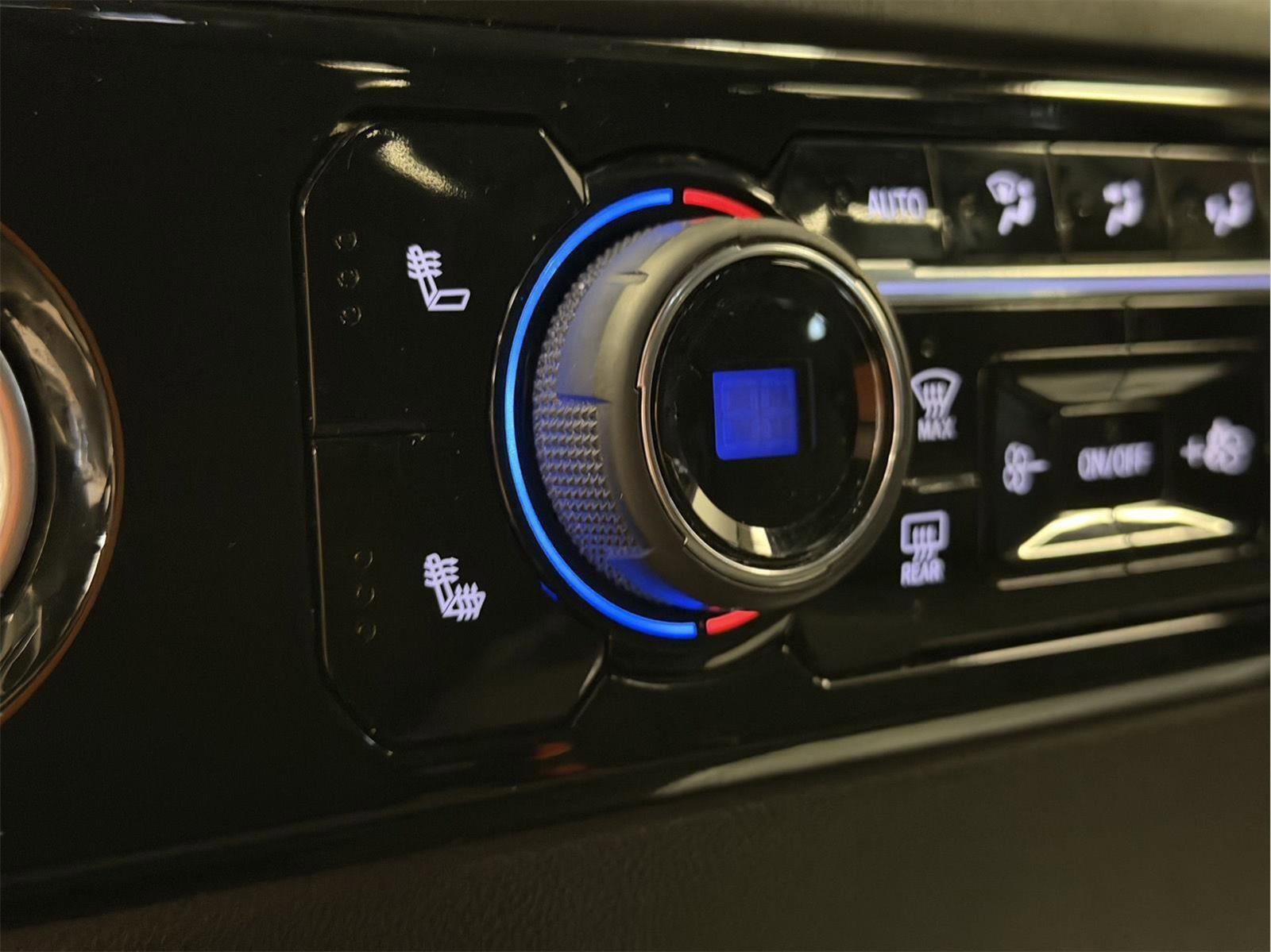 Certified 2022 Chevrolet Silverado 1500 RST image 34