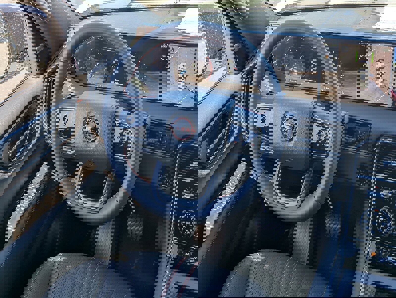 New 2025 Nissan Armada PRO-4X image 23