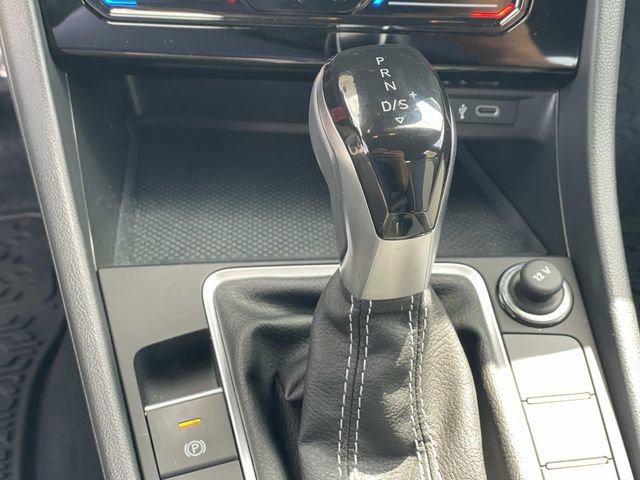 Certified 2026 Volkswagen Jetta Sport FWD image 17