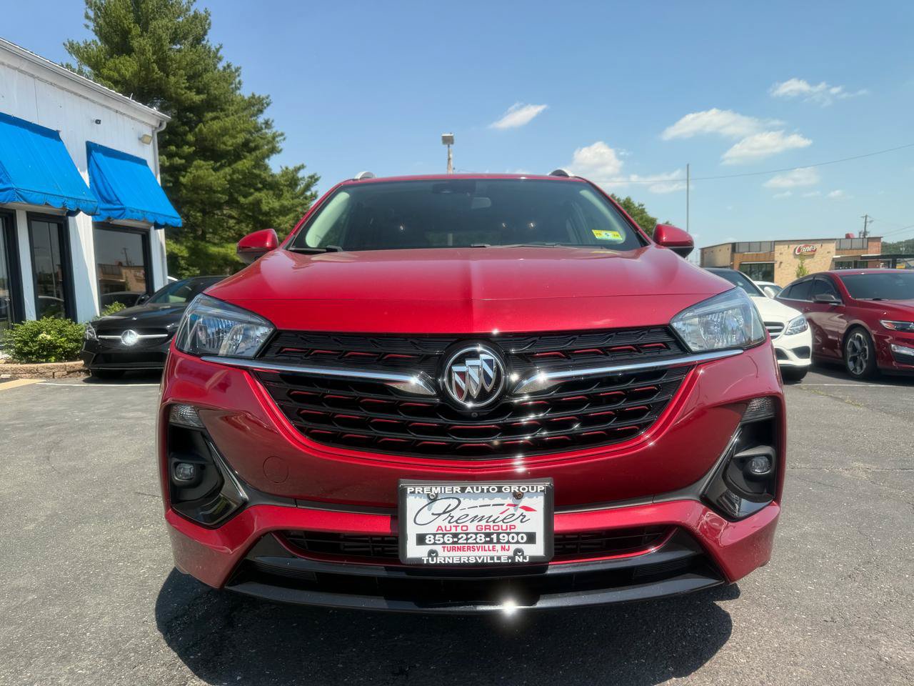 Used 2021 Buick Encore GX Select w/ Advanced Technology Package AWD/4WD image 2