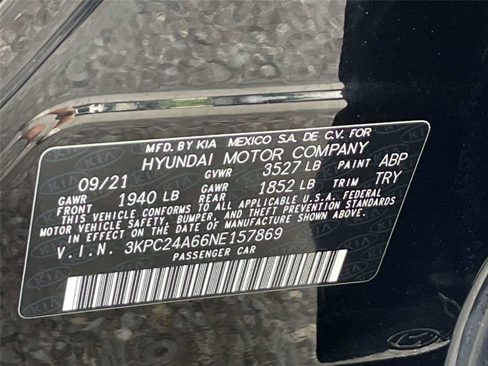 Used 2022 Hyundai Accent SE w/ Cargo Package FWD image 29