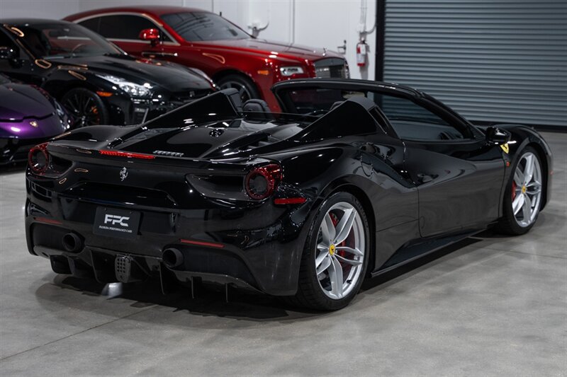 Used 2018 Ferrari 488 Spider RWD image 7