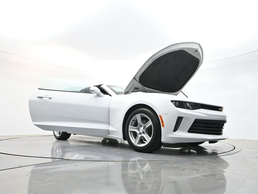 Used 2017 Chevrolet Camaro LT image 36